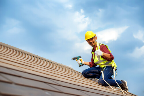 What to Consider Before Calling in San Diego Re-roofing Contractors 🥇