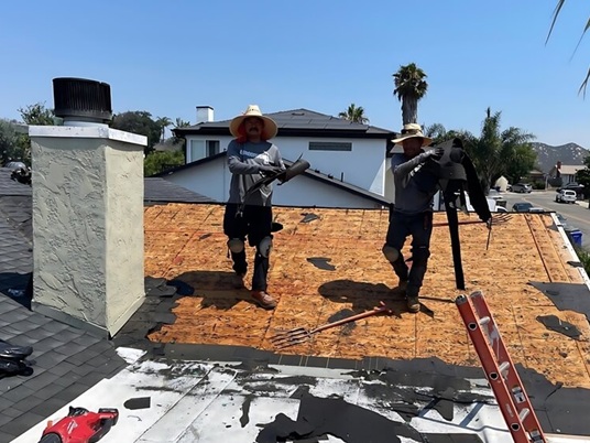 Licensed and insured roofing crew
