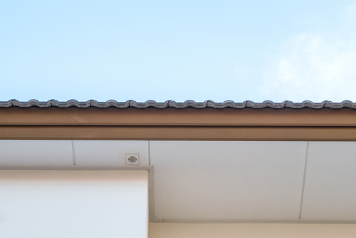 Who should I contact for timely roof repair in La Mesa