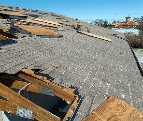 In-depth commercial roof inspection ahead of El Niño 